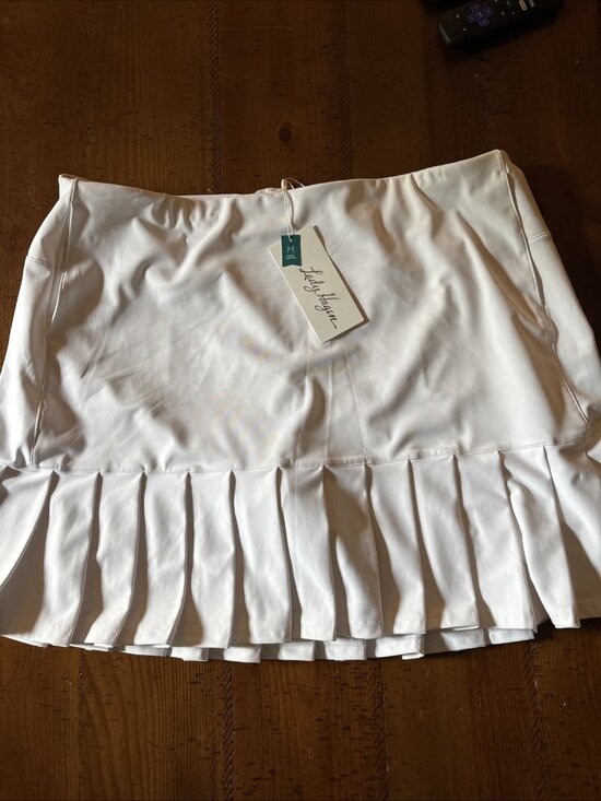 Lady Hagen Dresses & Skirts - Lady Hagen Women's 17” Tummy Control Pleated Golf Skort Size XXL White